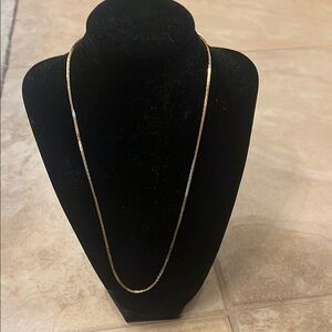 Elegant Gold Necklace